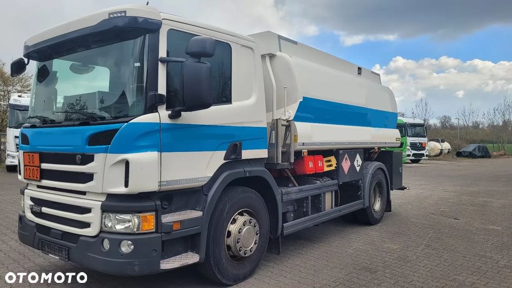Scania P 360 - 1