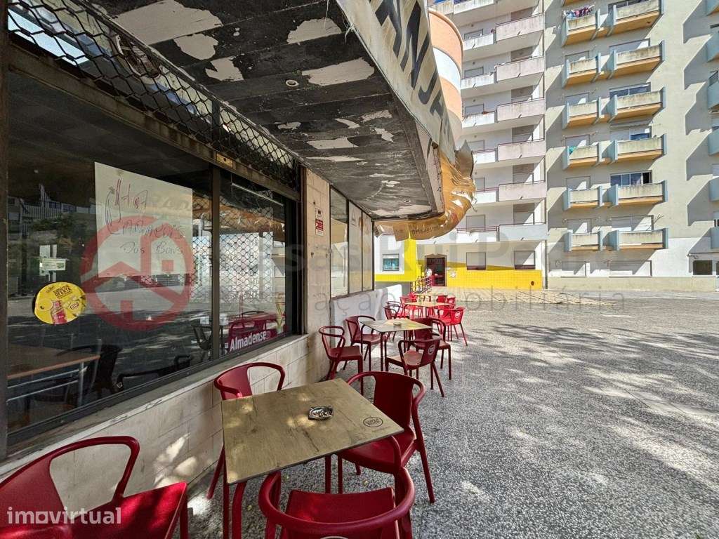 Trespasse de Restaurante no Feijó - Grande imagem: 3/15