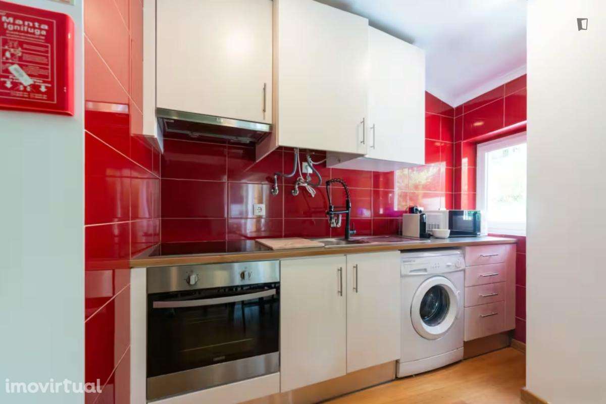 Apartamento com 2 quartos - localizado em Intendente Lisbon - Grande imagem: 2/20