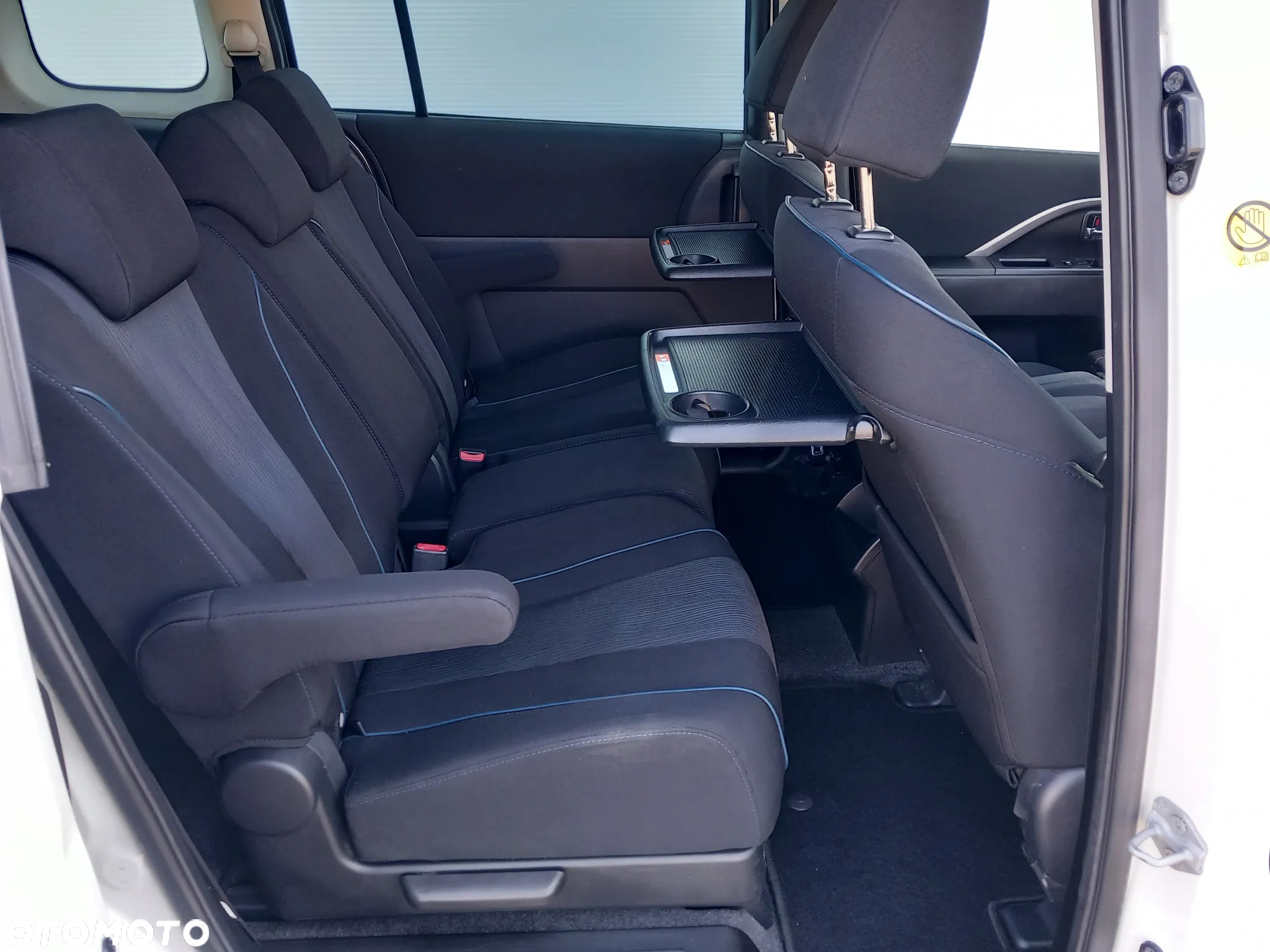 Mazda 5 2.0 MZR-DISI i-stop Sendo - 10