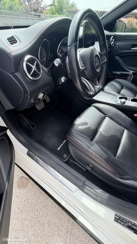 Mercedes-Benz CLA 220 d 4Matic 7G-DCT AMG Line - 19