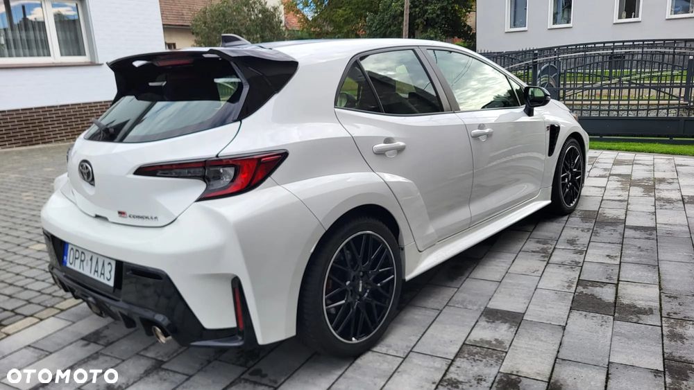 Toyota Corolla - 6