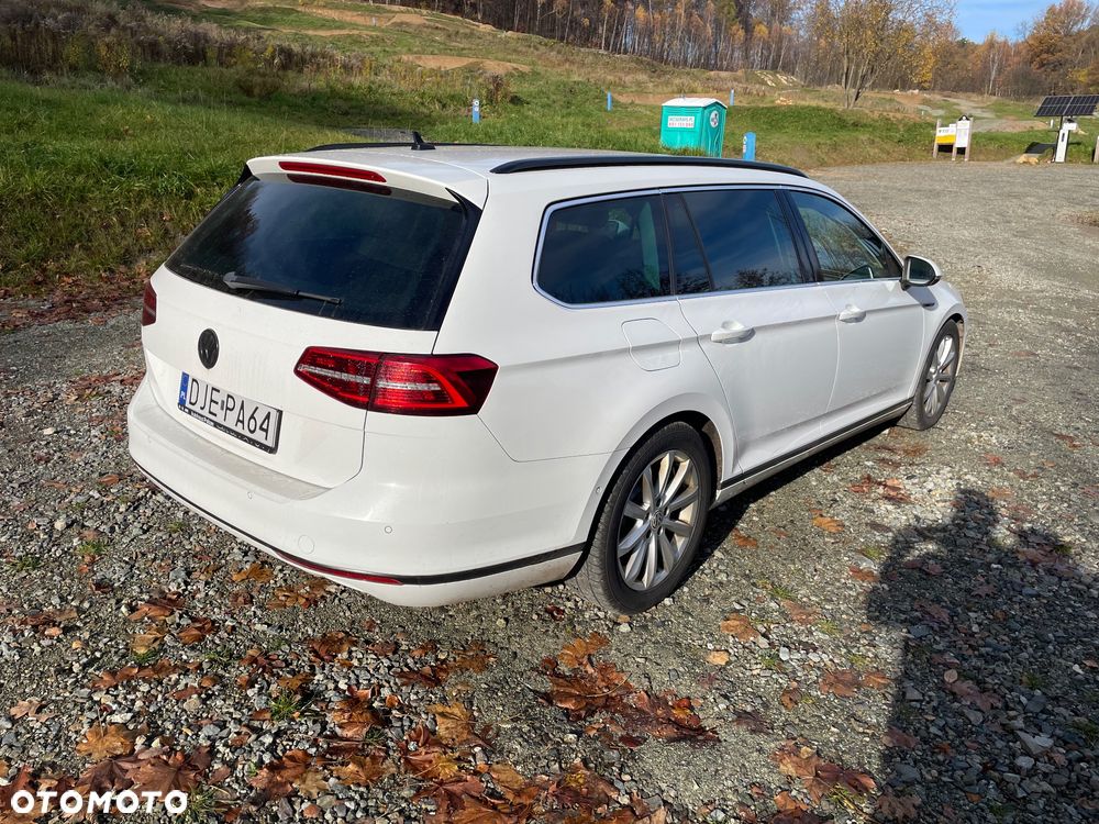 Volkswagen Passat 2.0 TDI BMT 4Mot Highline DSG - 3