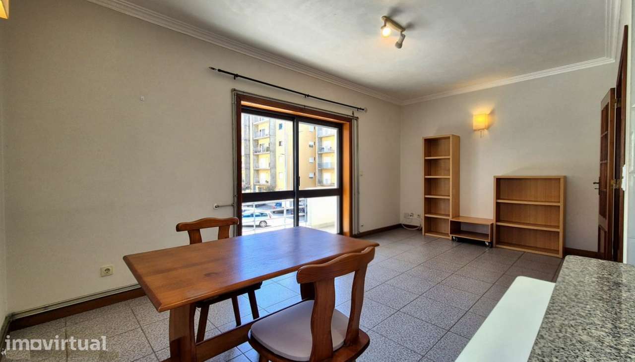 Venda de ótimo apartamento T1, Sta Maria Maior, Viana do Castelo - Grande imagem: 3/30