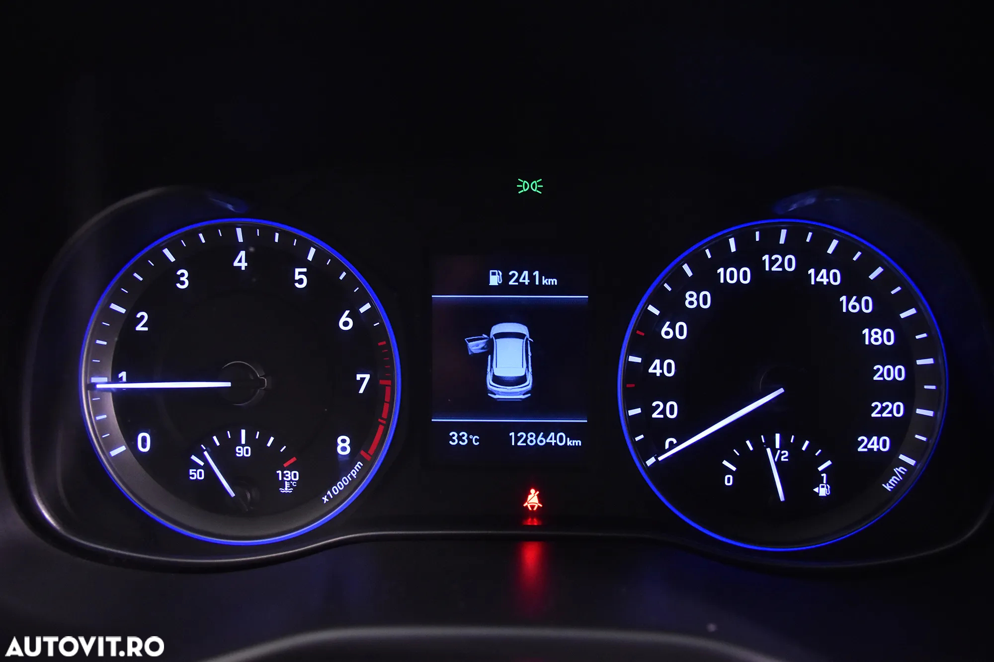 Hyundai KONA - 10