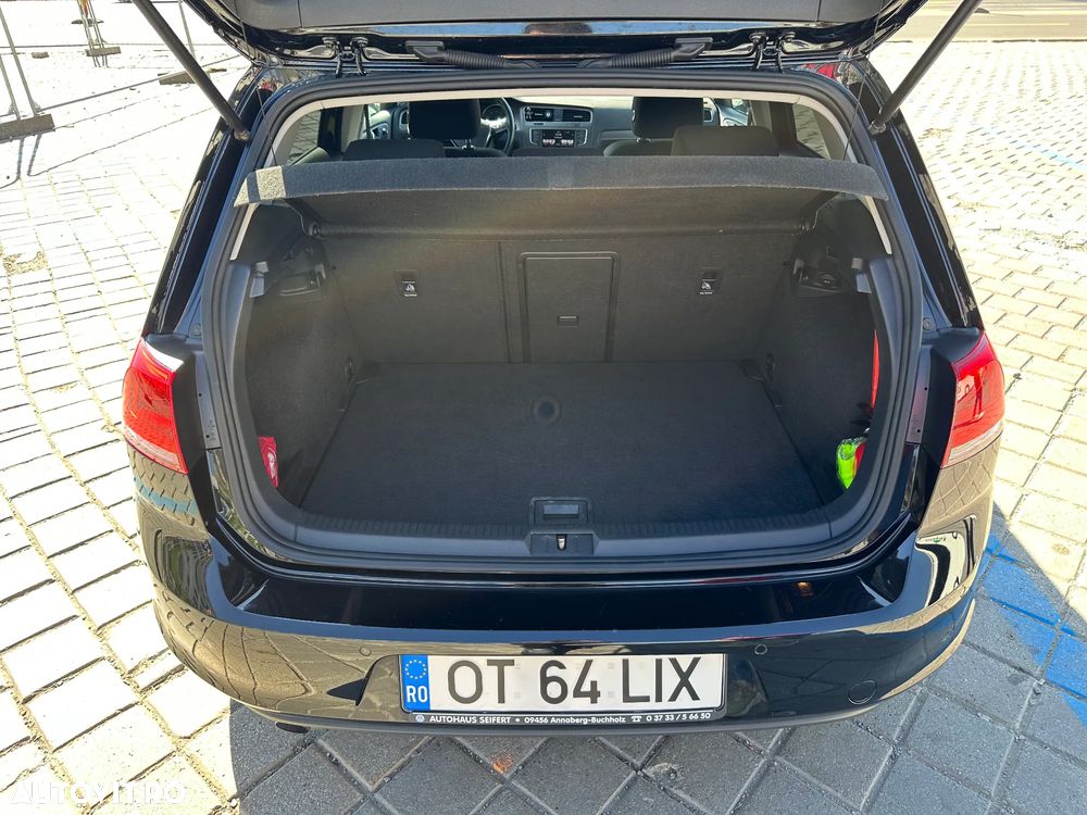 Volkswagen Golf 1.6 TDI BlueMotion Technology DPF Comfortline - 11