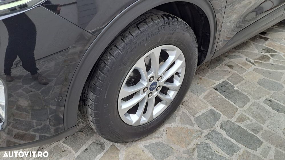 Ford Kuga 2.0 EcoBlue 4x4 Aut. TITANIUM X - 12