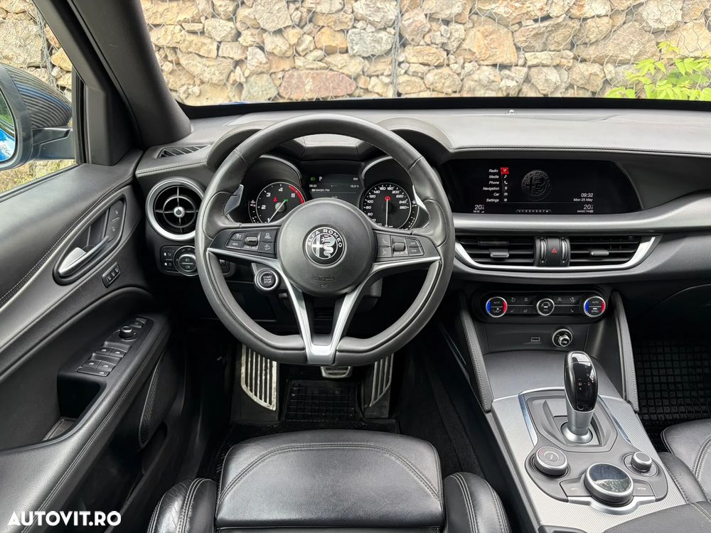Alfa Romeo Stelvio - 7