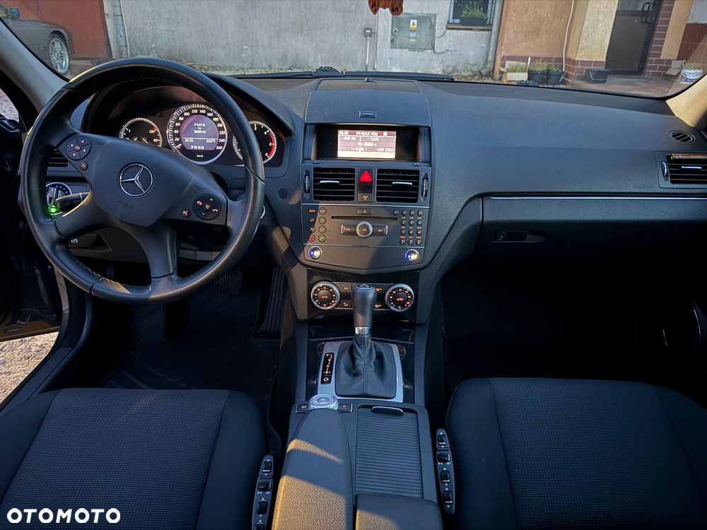 Mercedes-Benz Klasa C 200 CDI DPF Automatik Elegance - 12