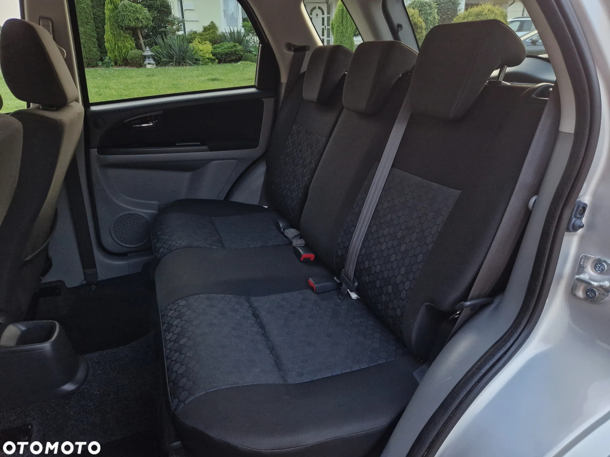 Suzuki SX4 1.6 Premium 4WD - 25