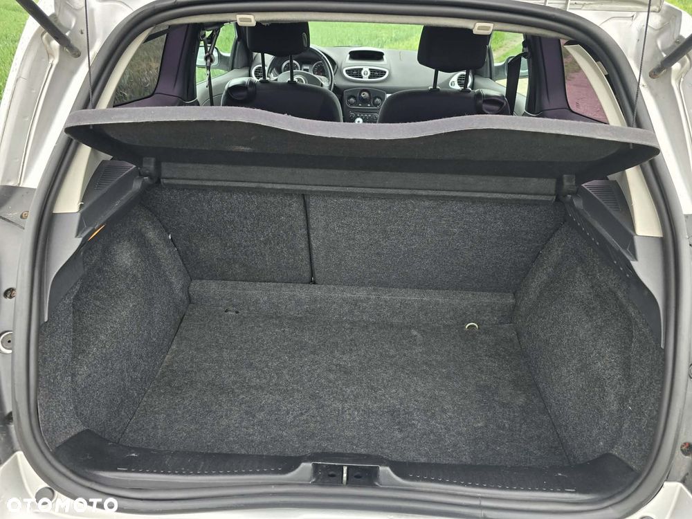 Renault Clio 1.5 dCi Dynamique - 11