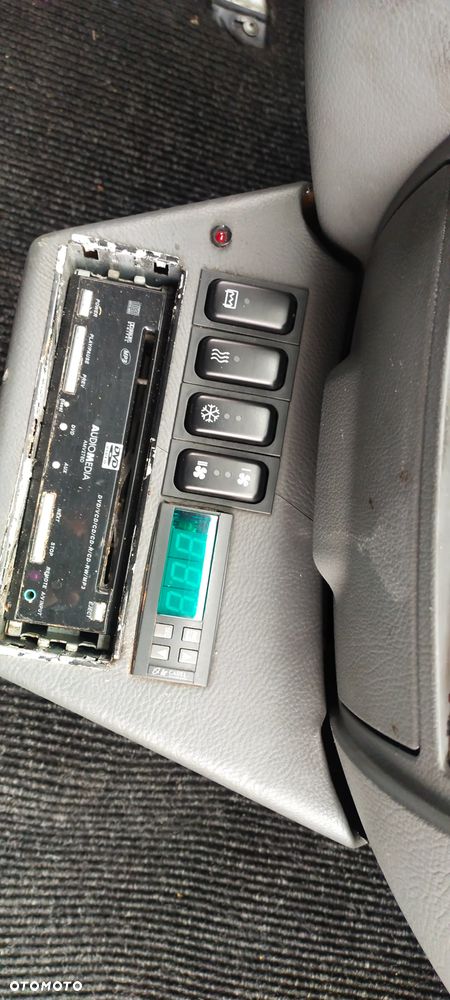 Mercedes-Benz sprinter - 25