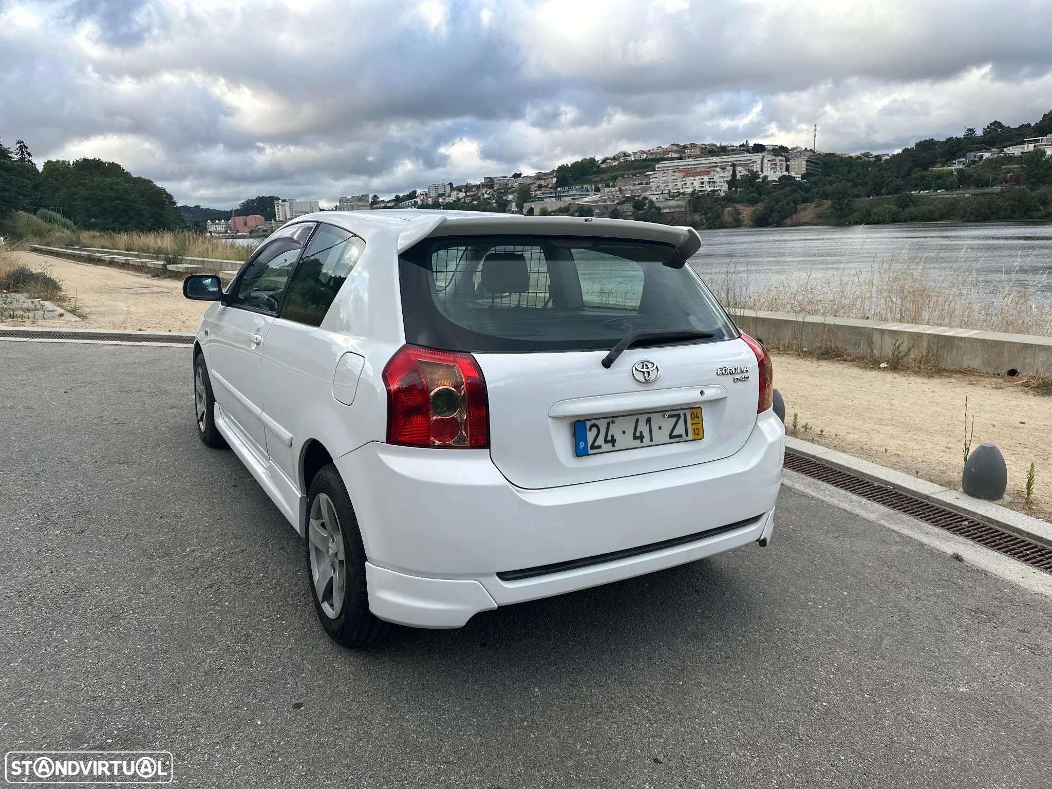Toyota Corolla 1.4 D4D 90Cv - 11