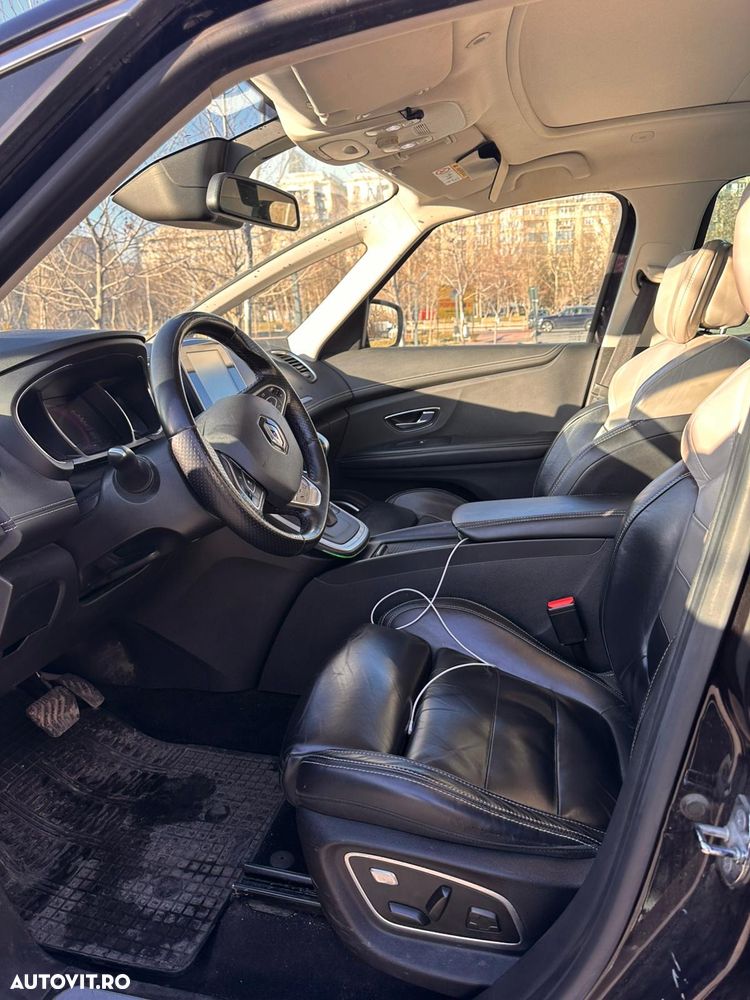 Renault Grand Scenic - 6