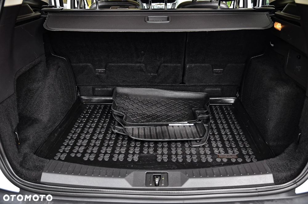 Ford Kuga 2.0 TDCi 4x4 SYNC - 26