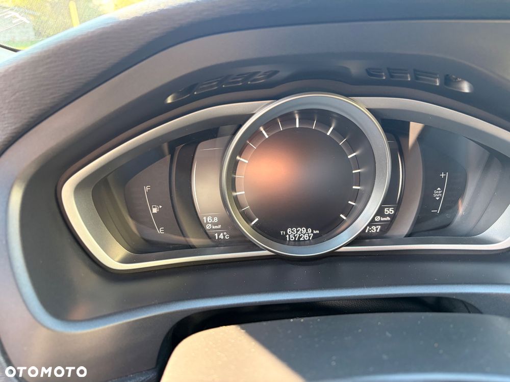 Volvo V40 - 10