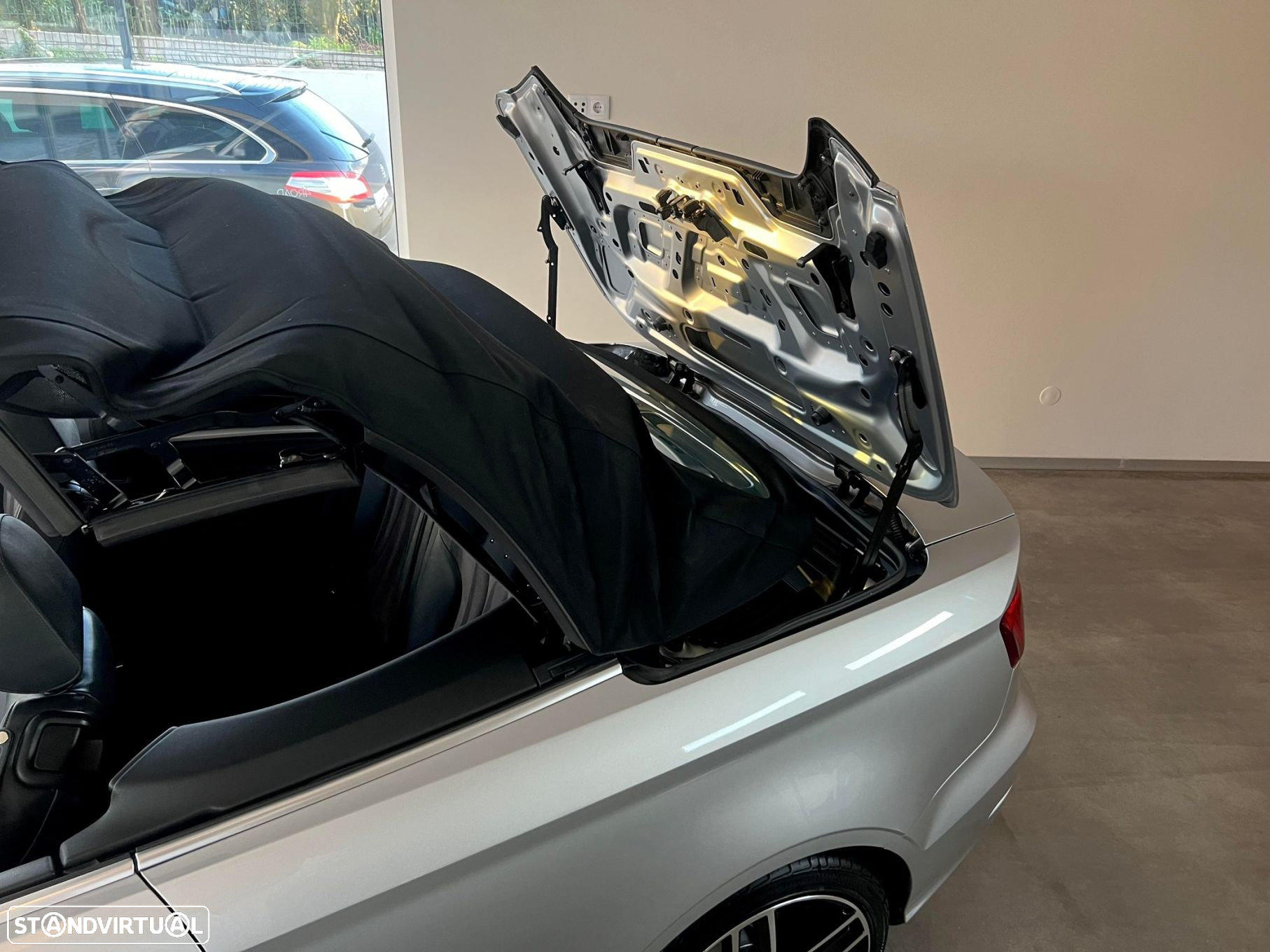 Audi A3 Cabrio 1.6 TDI (clean diesel) S line Sport Pack - 49