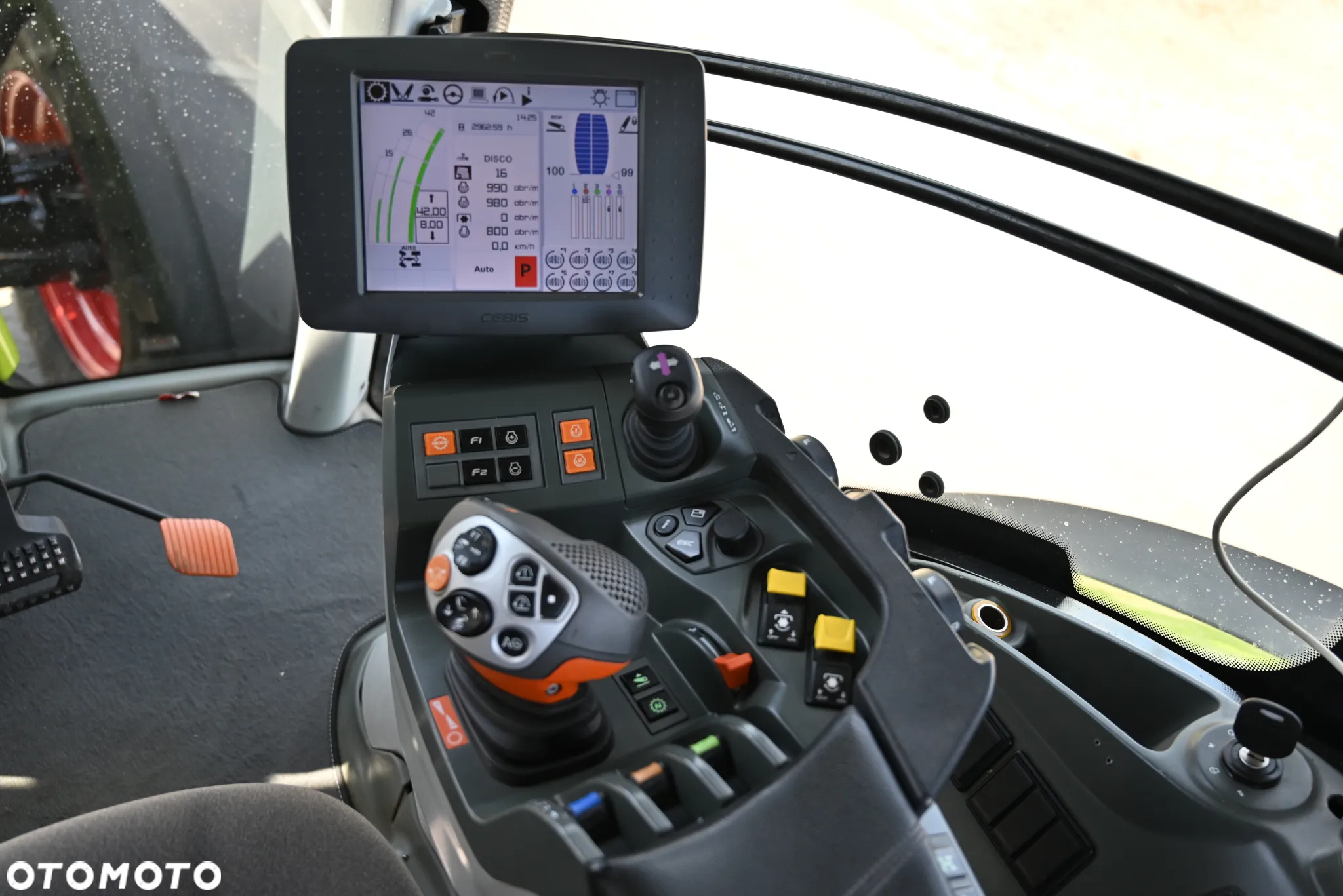 Claas AXION 850 - 19