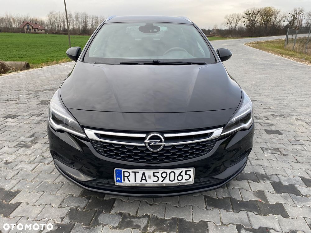 Opel Astra - 2