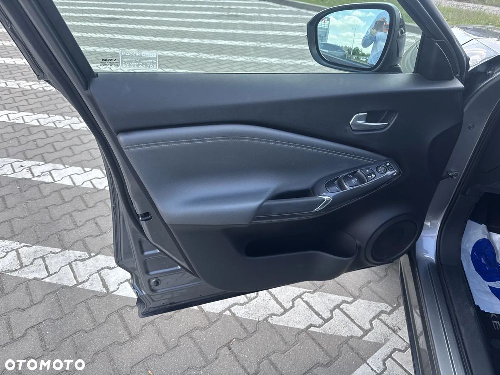 Nissan Juke 1.0 DIG-T N-Connecta - 24
