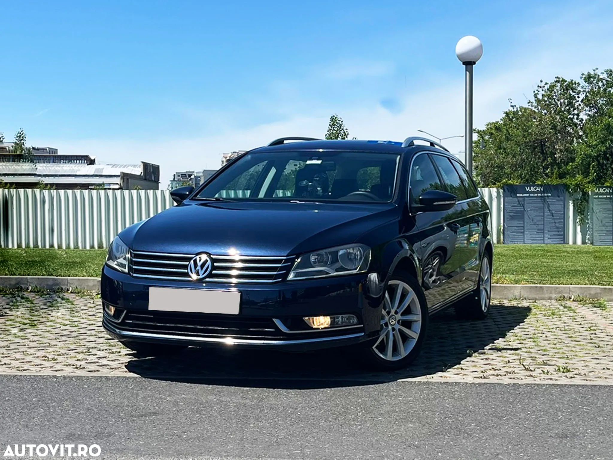 Volkswagen Passat Variant 2.0 TDI 4Motion BlueMotion Technology Highline DSG - 1