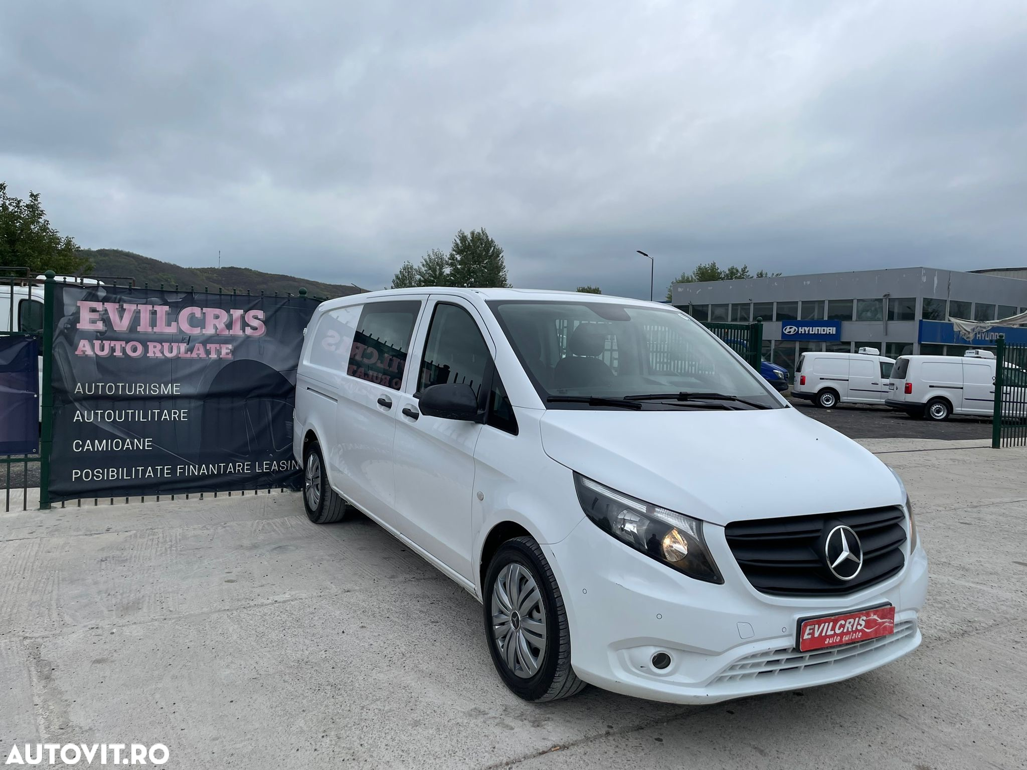 Mercedes-Benz Vito 4x4 6 LOCURI LUNG AUTOMAT - 21