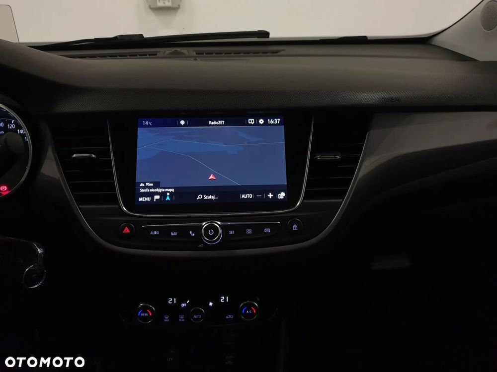 Opel Crossland X - 37