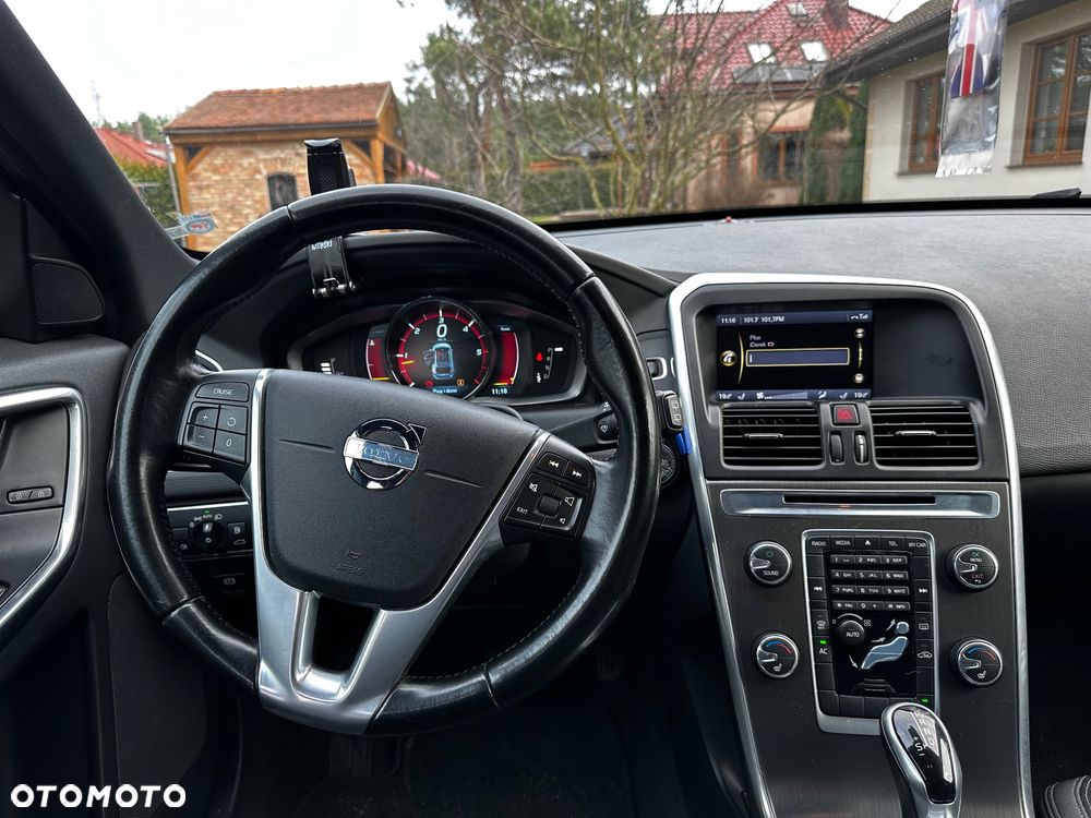 Volvo XC 60 - 6