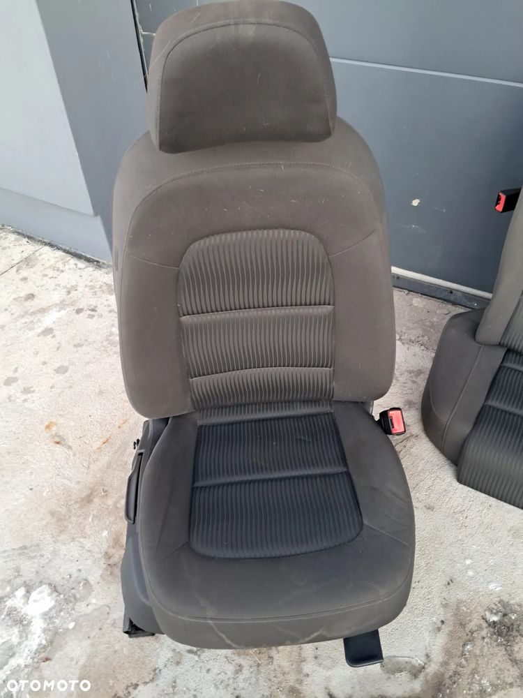 Fotele Siedzenia Boczki Komplet Welur Audi A4 B8 Europa Sedan - 9