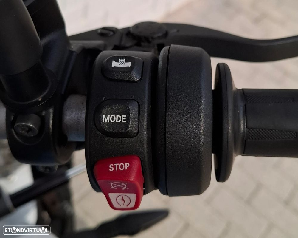 BMW R nineT Pure - 2