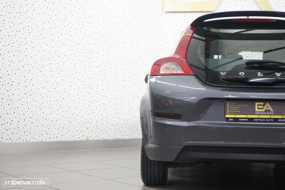 Volvo C30 1.6 D2 Momemtum Start/Stop - 33