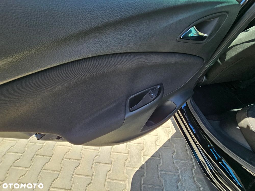Opel Astra 1.5 CDTI Edition S&S - 29