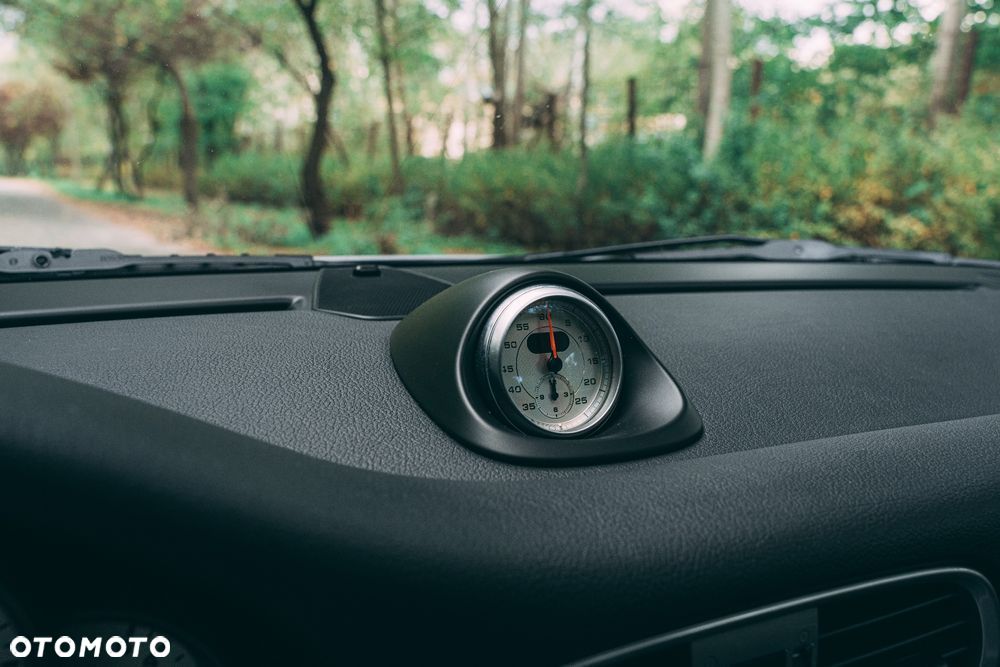 Porsche 911 Carrera 4S PDK - 16