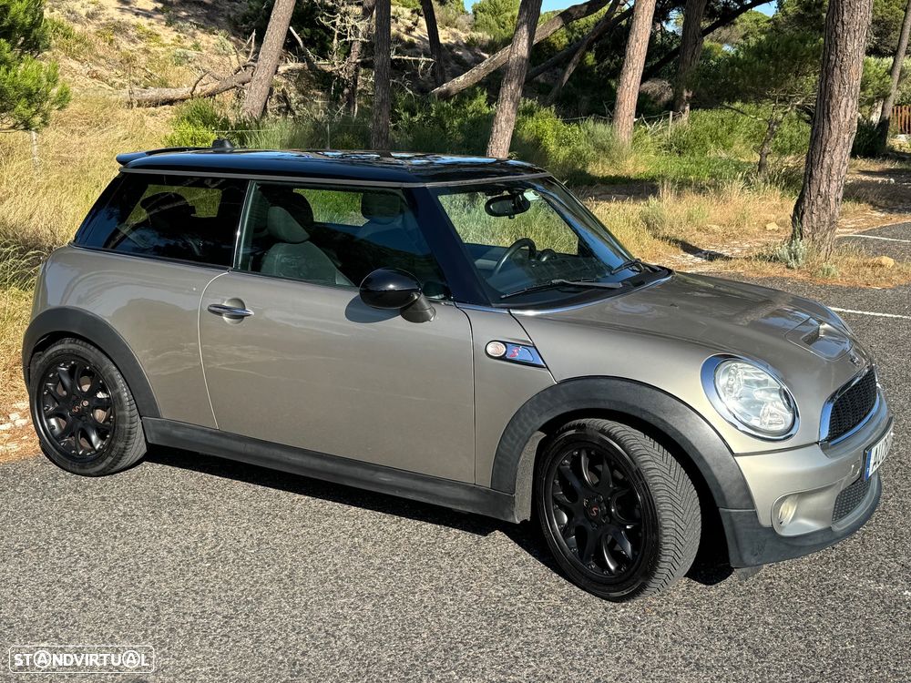 MINI 3 Portas Cooper S - 2