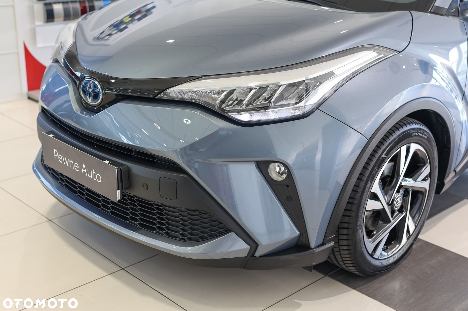 Toyota C-HR - 33