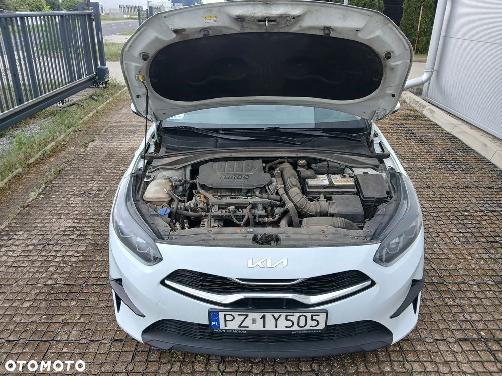 Kia Ceed 1.5 T-GDI M - 7