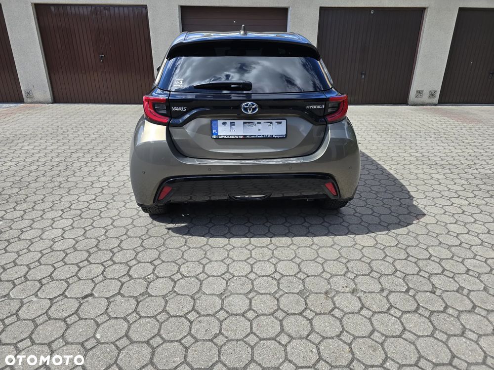Toyota Yaris - 5