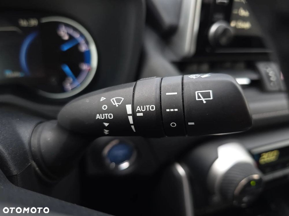 Toyota RAV4 2.5 Hybrid Comfort 4x2 - 28