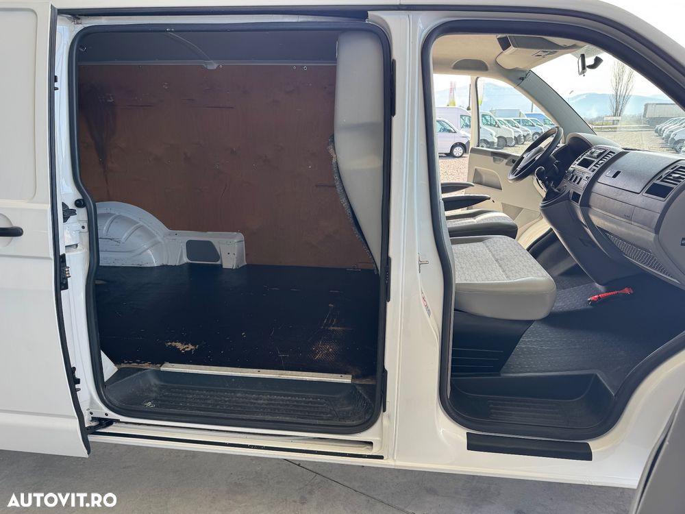 Volkswagen Transporter T5 - 7