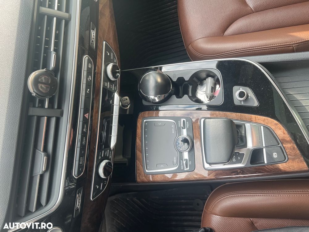 Audi Q7 3.0 TFSI Quattro Tip - 11