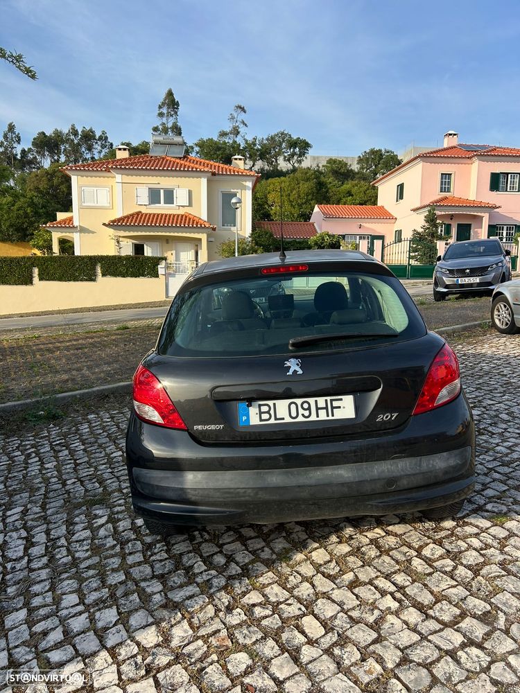 Peugeot 207 1.4 HDi Urban - 6