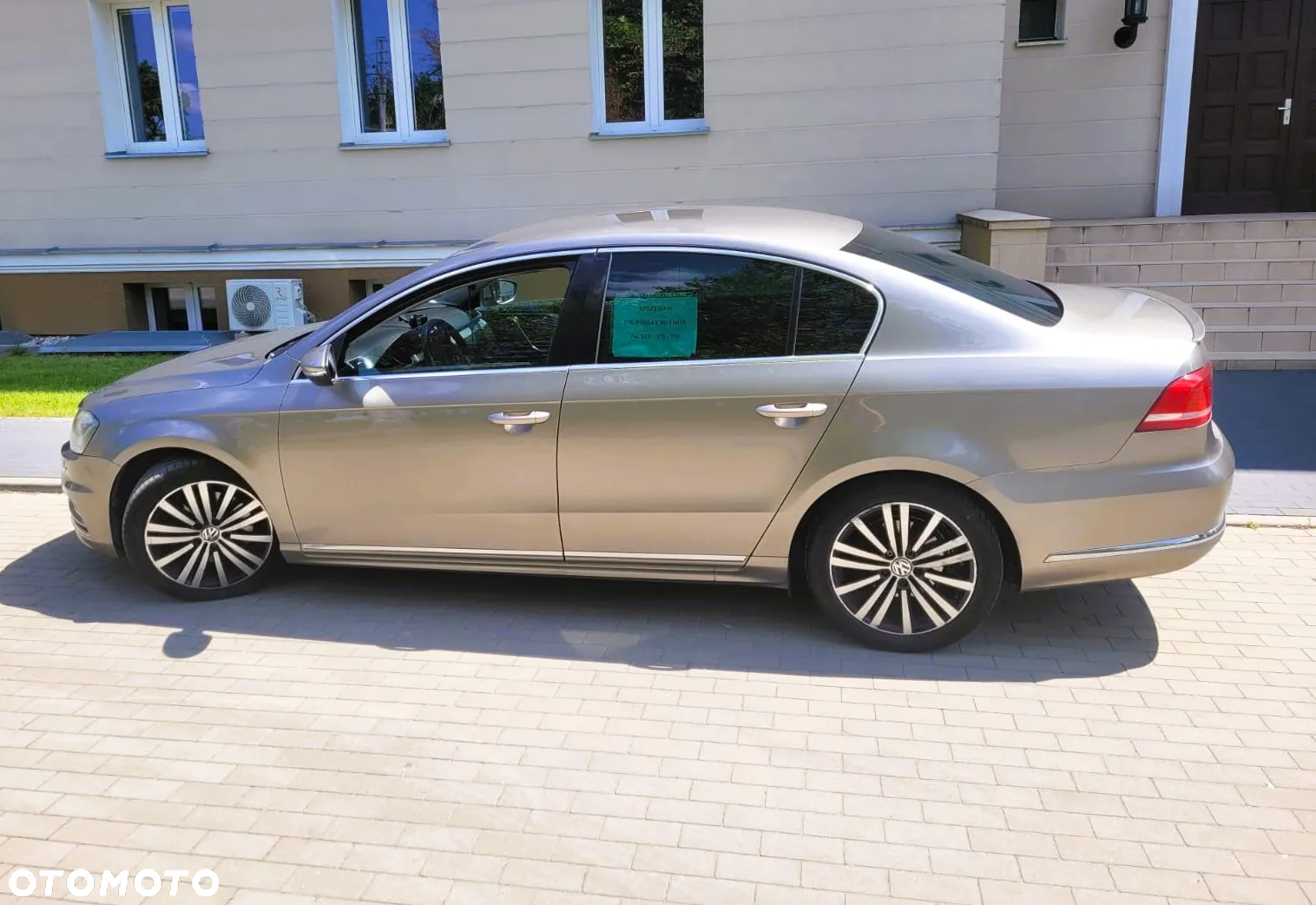 Volkswagen Passat 2.0 TDI Highline R-Style DSG - 2