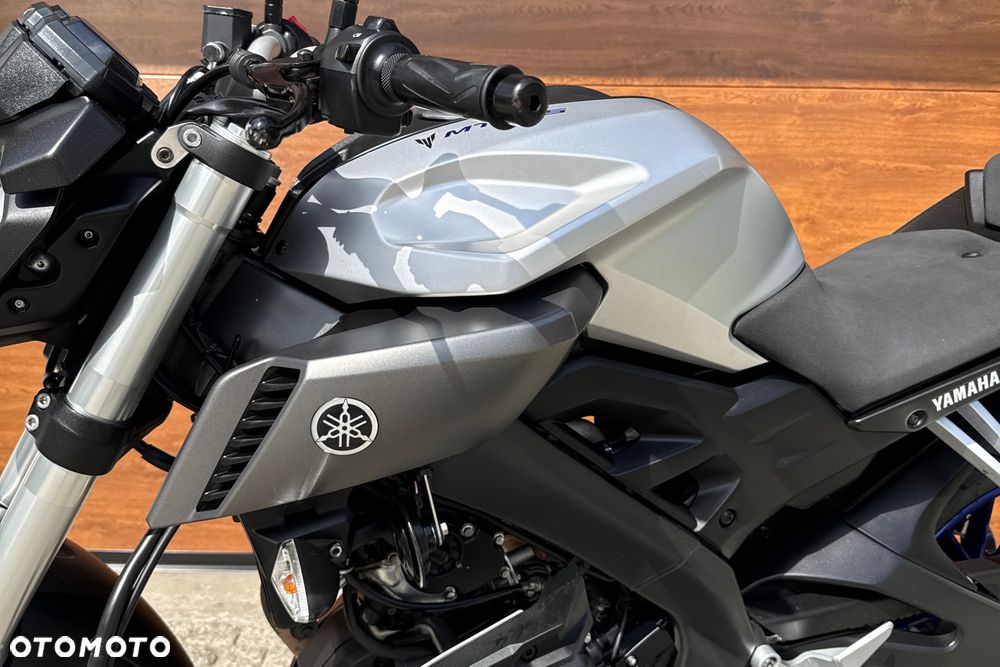 Yamaha MT - 26
