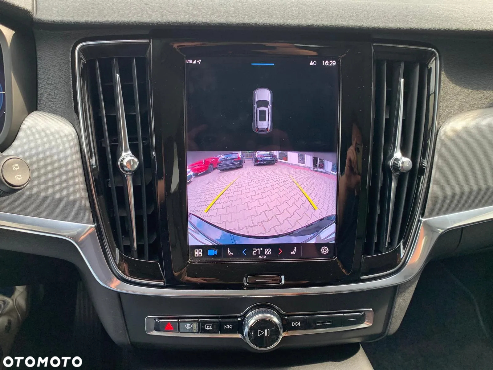 Volvo V90 T6 AWD Plug-In Hybrid Plus Bright - 7
