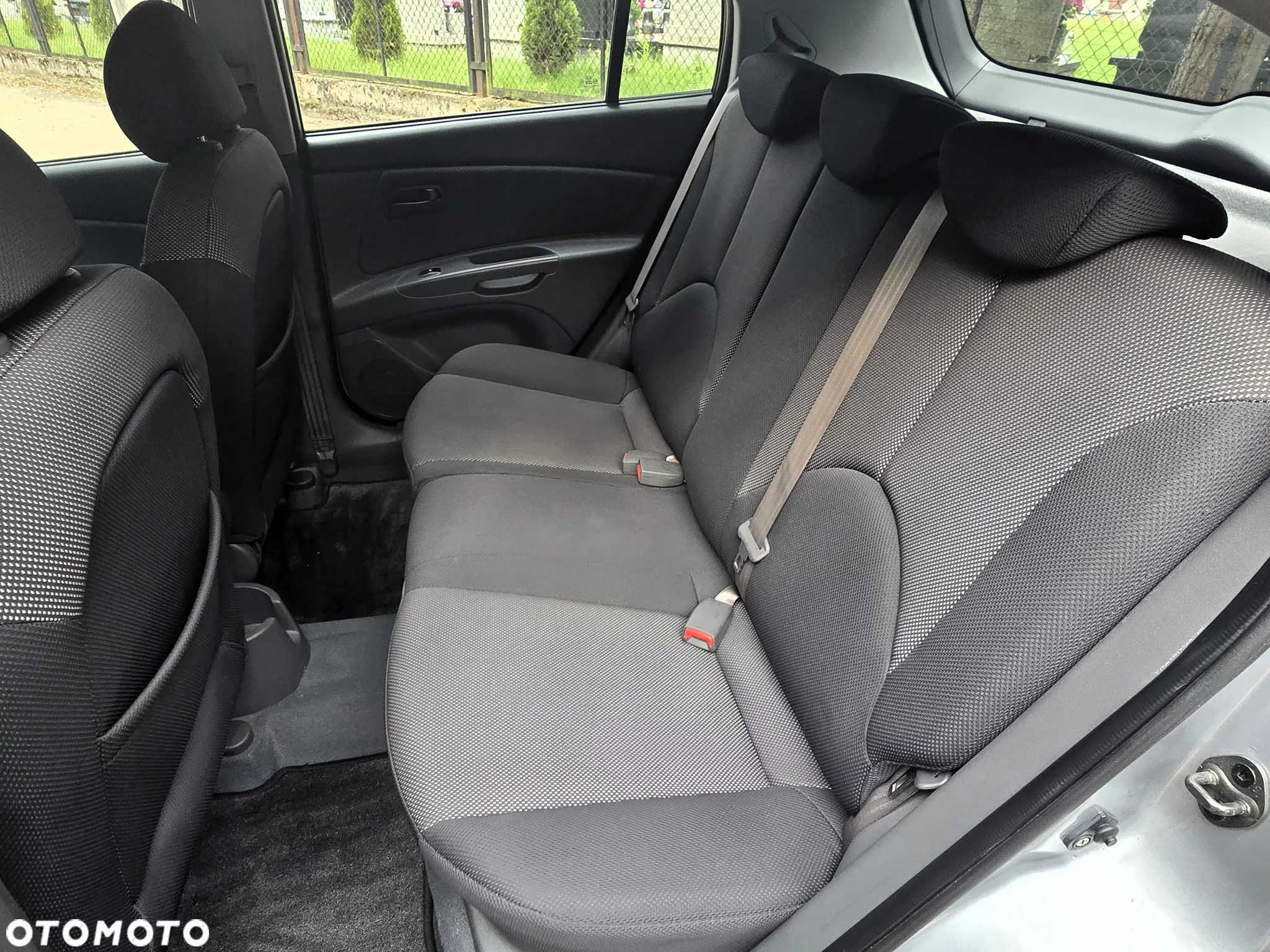Kia Rio 1.4 Comfort - 23