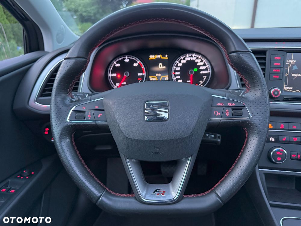Seat Leon Sportstourer 2.0 TDI FR S&S DSG - 12