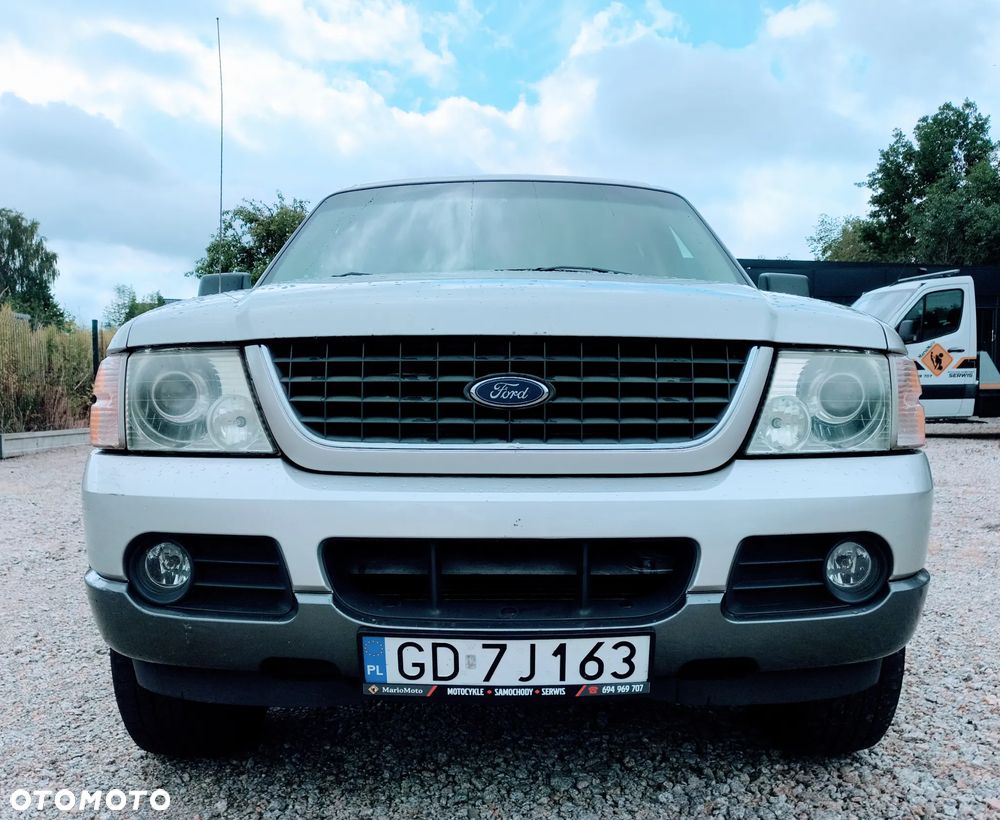 Ford Explorer 4.6 - 4