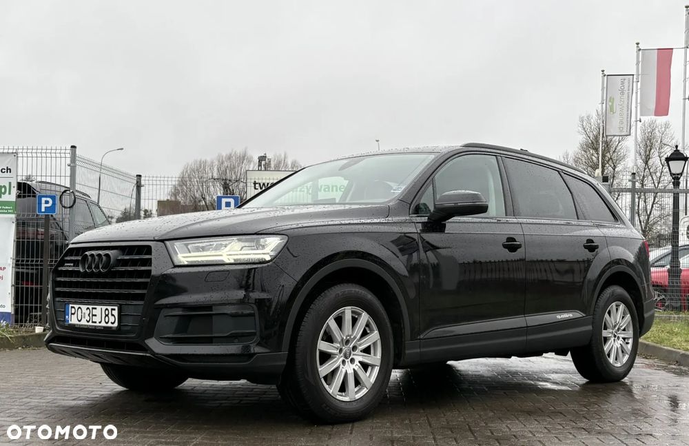Audi Q7 - 1