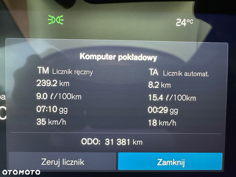 Volvo XC 60 B5 B AWD R-Design - 12