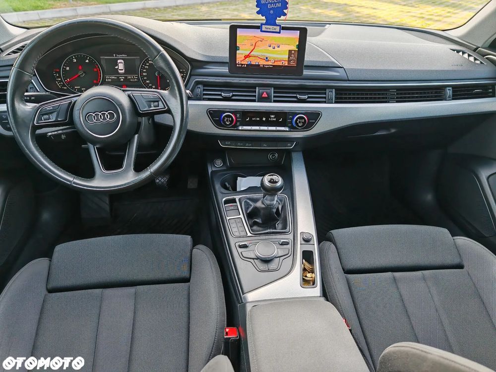 Audi A4 Avant 2.0 TDI - 17